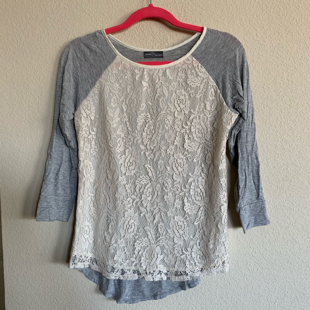 Market & Spruce Burnadette Lace Overlay Top - xs